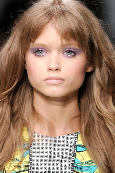Look 1